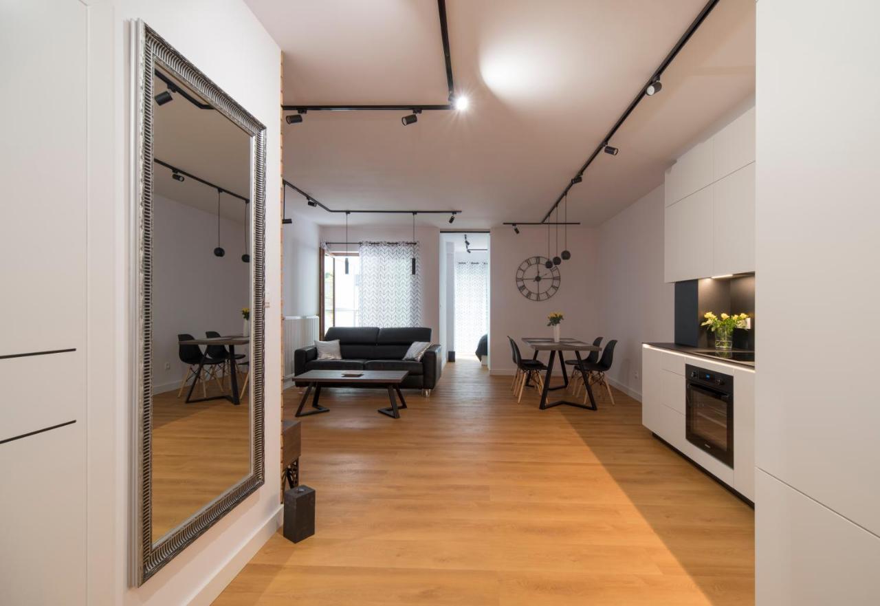 Villa Wenecja Apartament Albero พอซนาน ภายนอก รูปภาพ